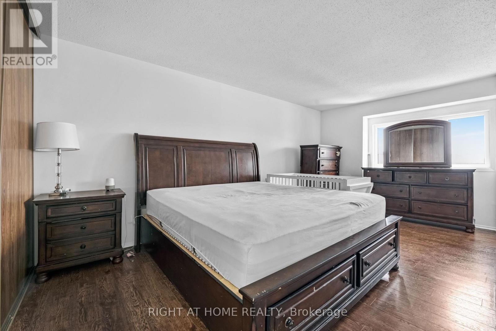 22 Almond Lane, Ottawa, Ontario  K2L 3T3 - Photo 16 - X12949980