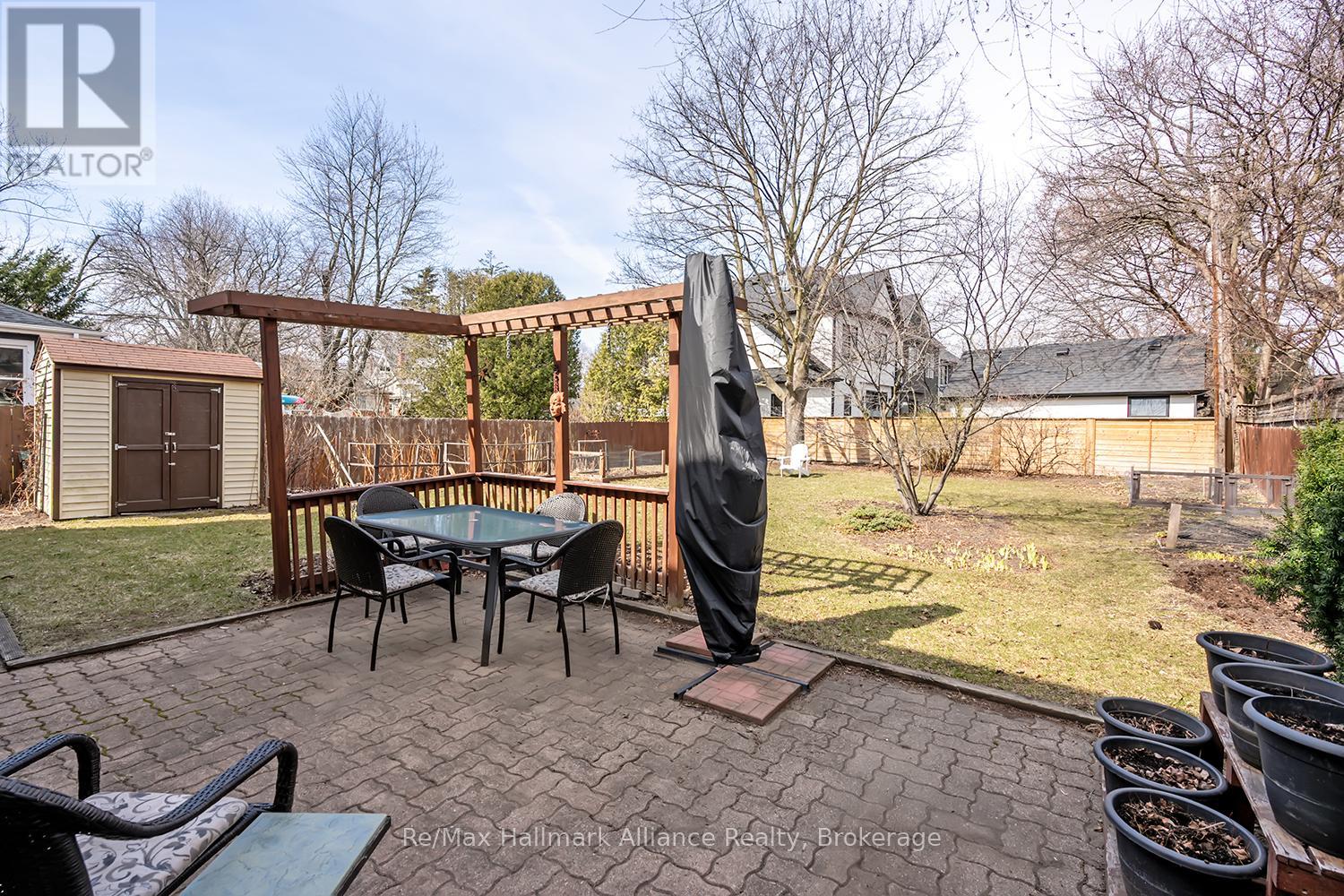 283 Spruce Street, Oakville, Ontario  L6J 2G8 - Photo 30 - W12949948