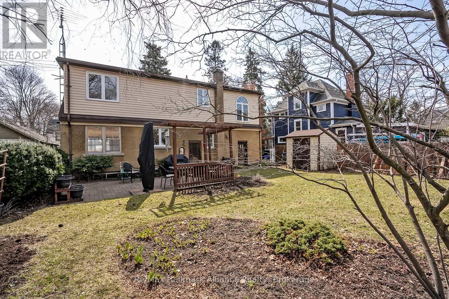 283 Spruce Street, Oakville, Ontario  L6J 2G8 - Photo 41 - W12949948