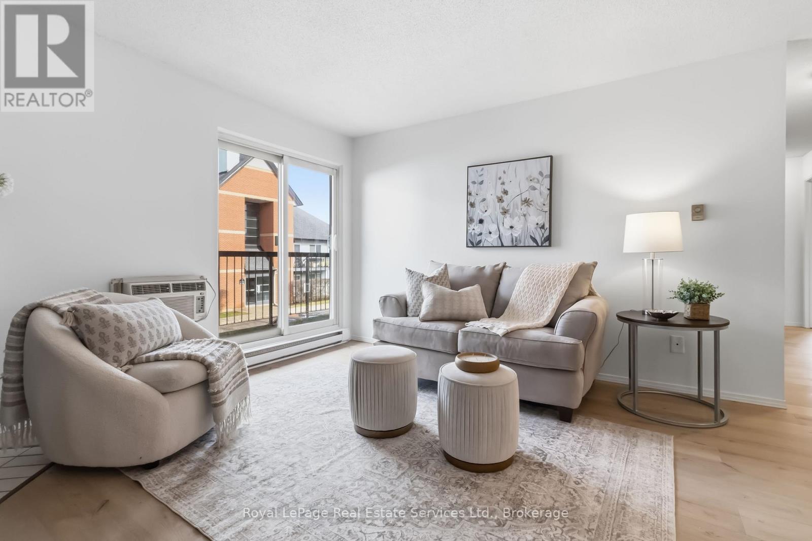 921 - 1450 Glen Abbey Gate, Oakville, Ontario  L6M 2V7 - Photo 5 - W12949966