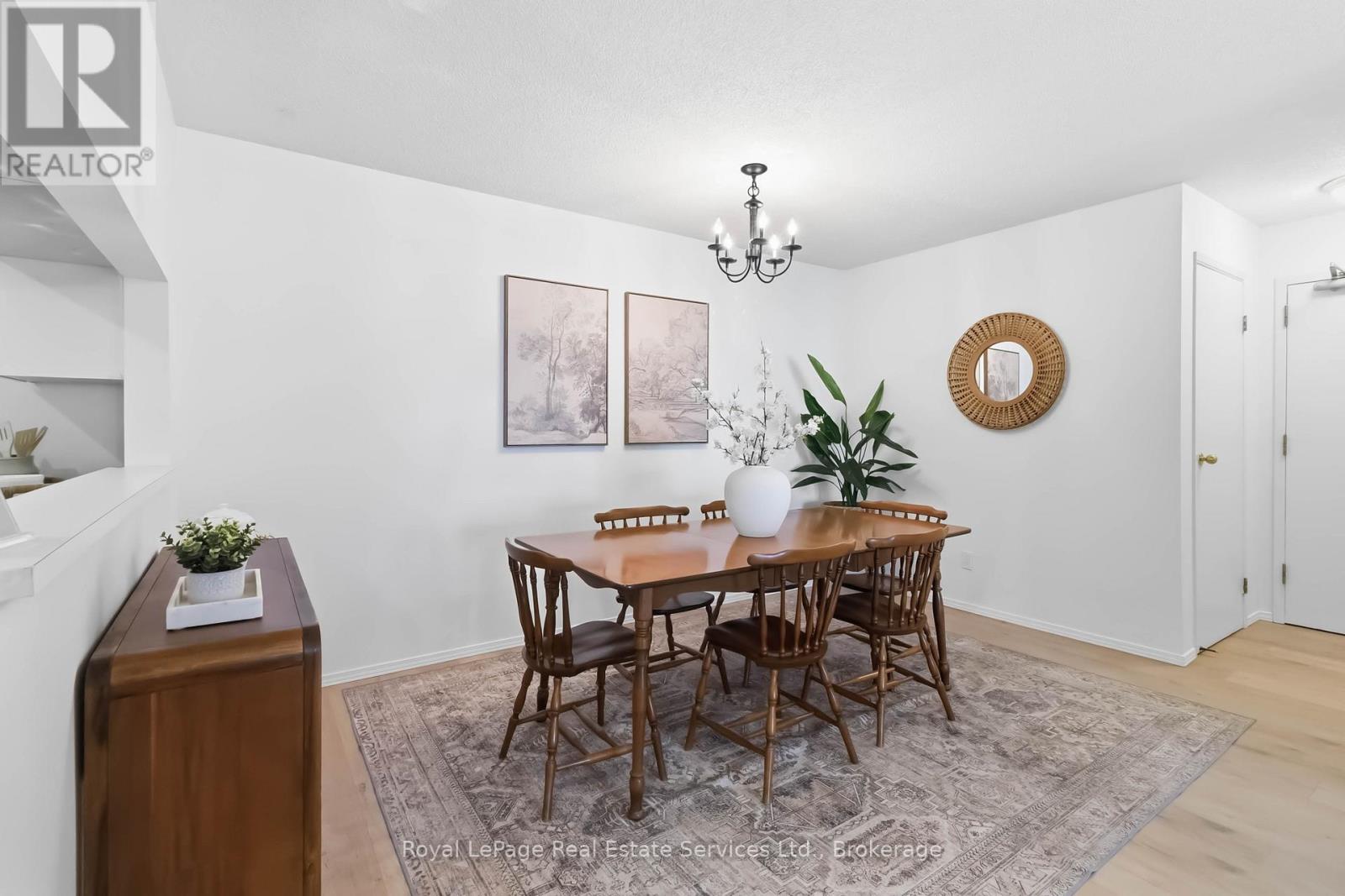 921 - 1450 Glen Abbey Gate, Oakville, Ontario  L6M 2V7 - Photo 8 - W12949966