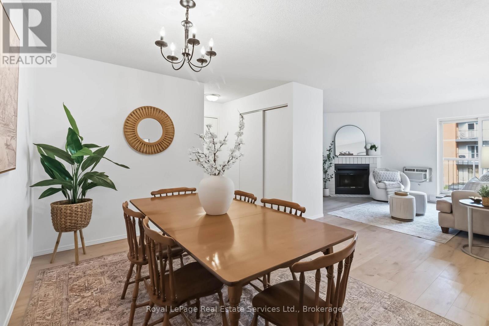 921 - 1450 Glen Abbey Gate, Oakville, Ontario  L6M 2V7 - Photo 9 - W12949966