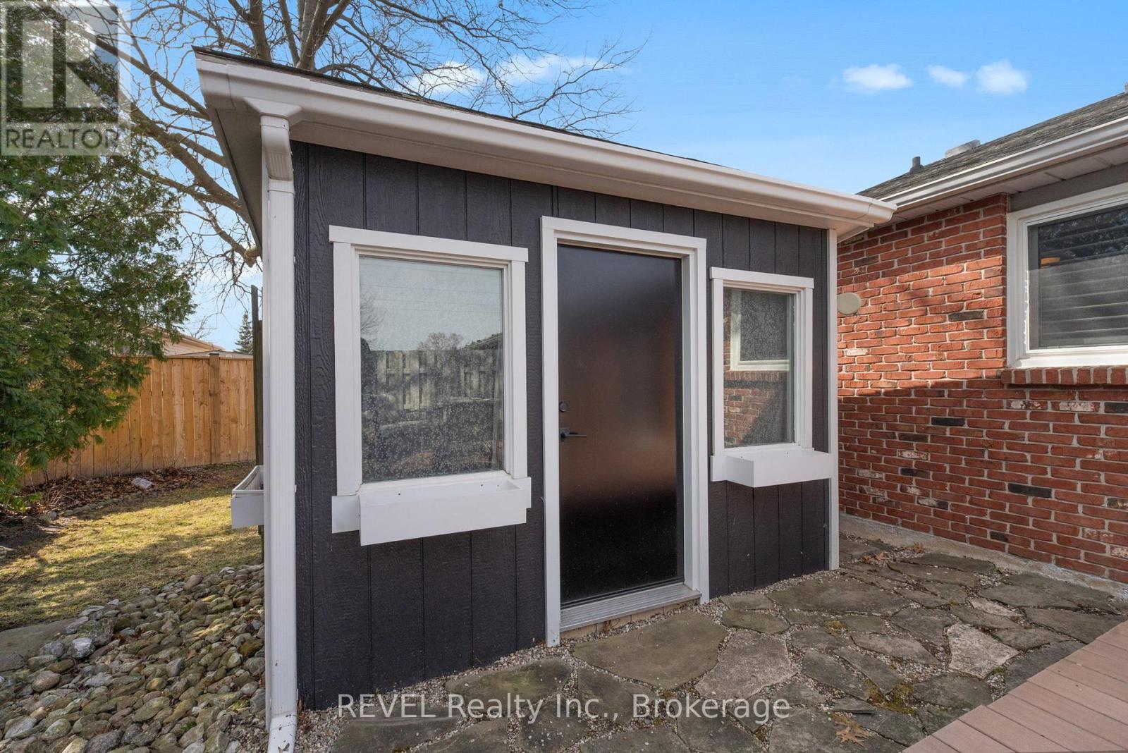 10 - 226 Vansickle Road, St. Catharines, Ontario  L2S 2S7 - Photo 27 - X12949708