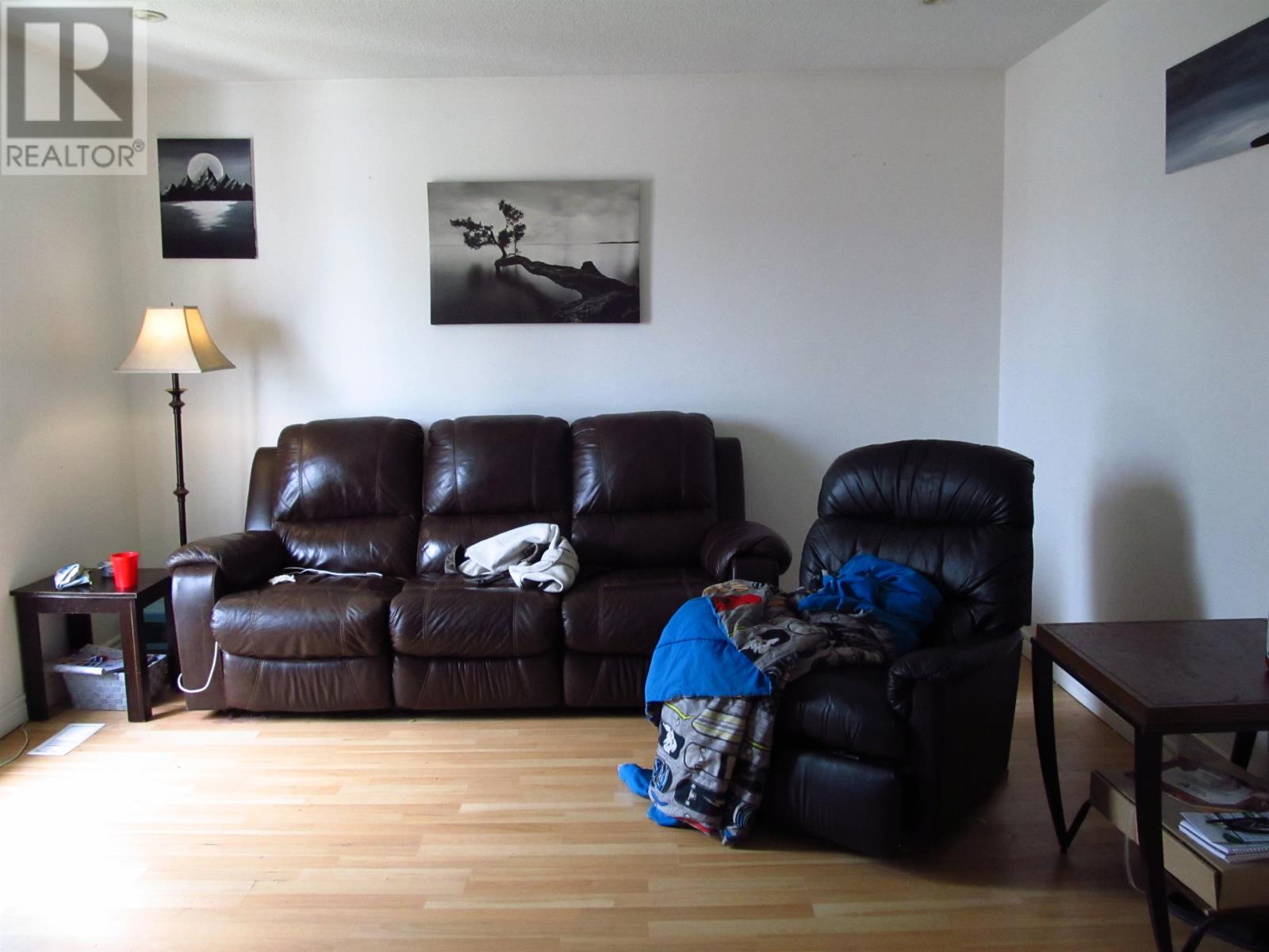 110 Woodcrest, Longlac, Ontario  P0T 2A0 - Photo 11 - TB2600600