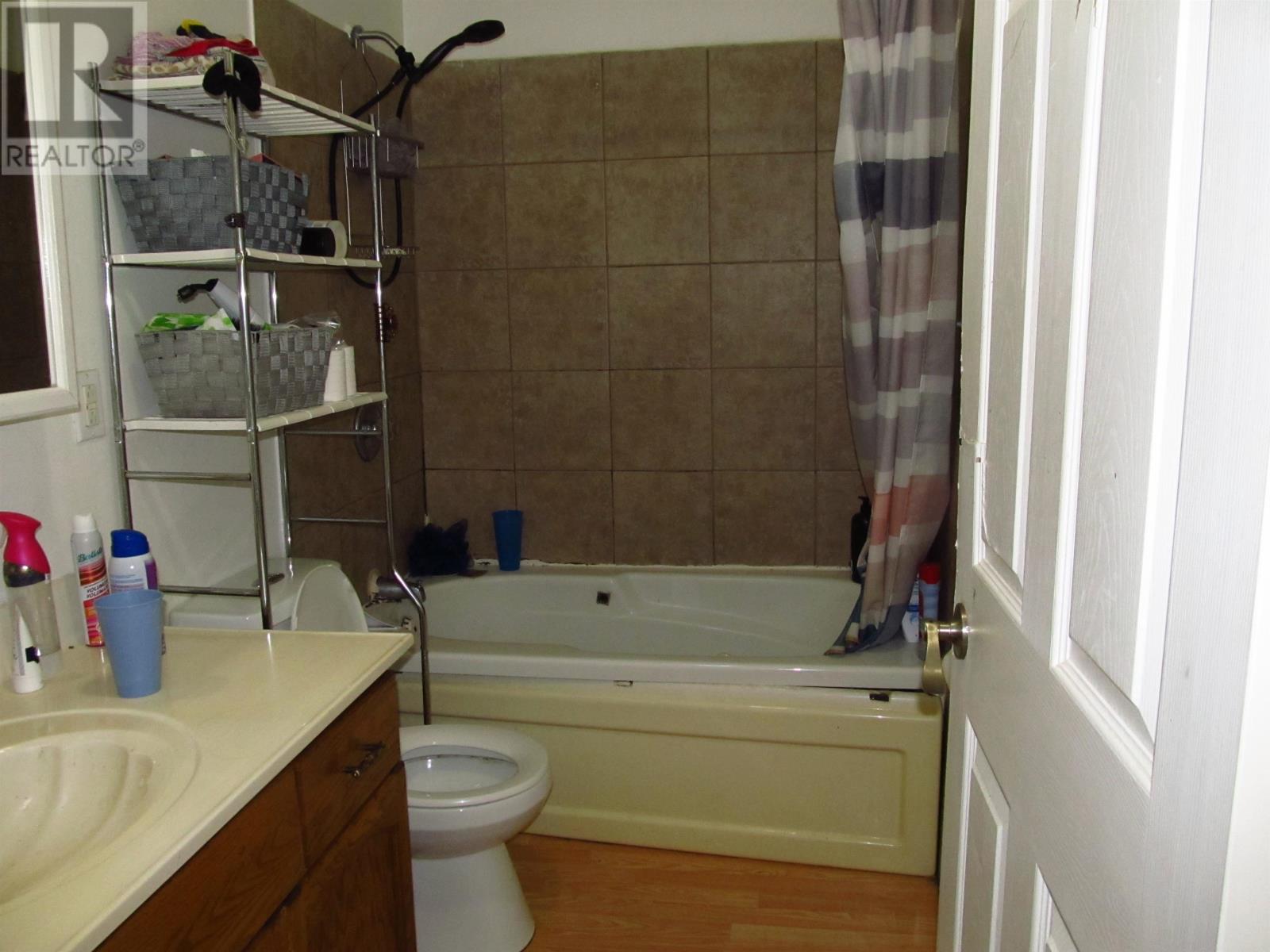 110 Woodcrest, Longlac, Ontario  P0T 2A0 - Photo 13 - TB2600600