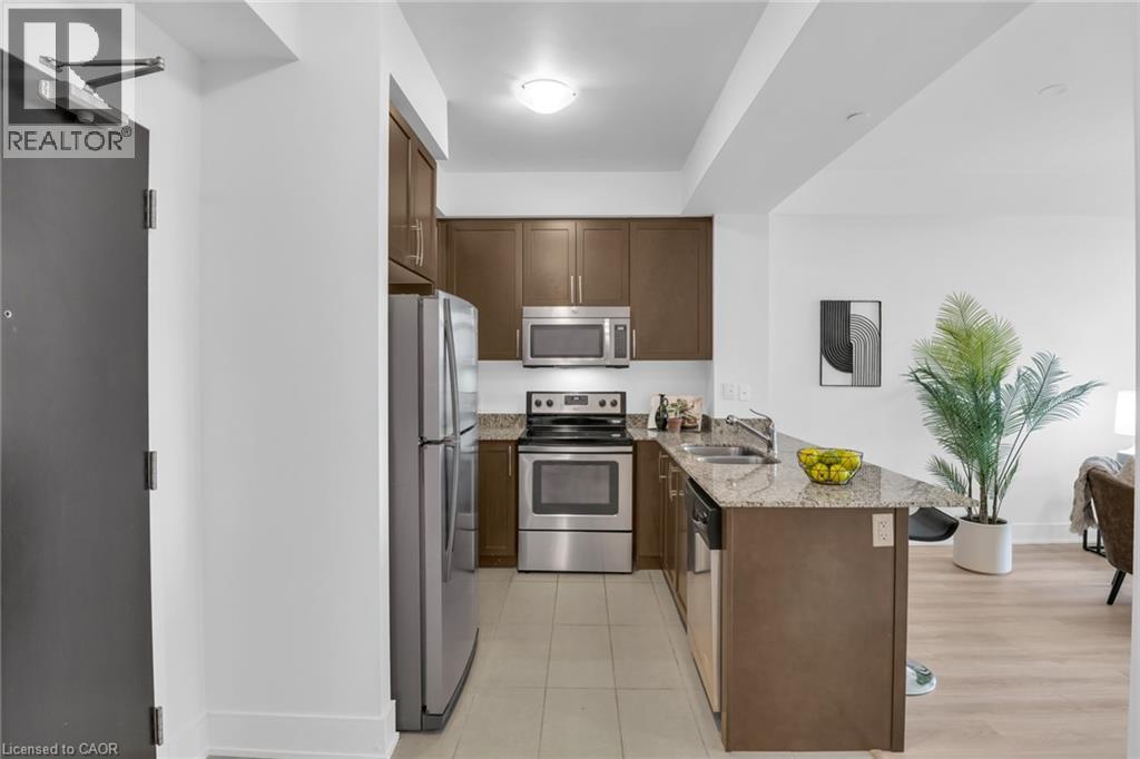 144 Park Street Unit# 904, Waterloo, Ontario  N2L 0B6 - Photo 13 - 40817189