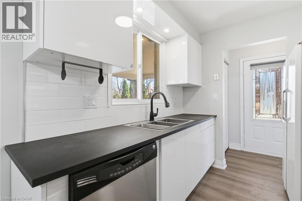 577 Tuscarora Road, Ancaster, Ontario  L9G 3N9 - Photo 10 - 40816717