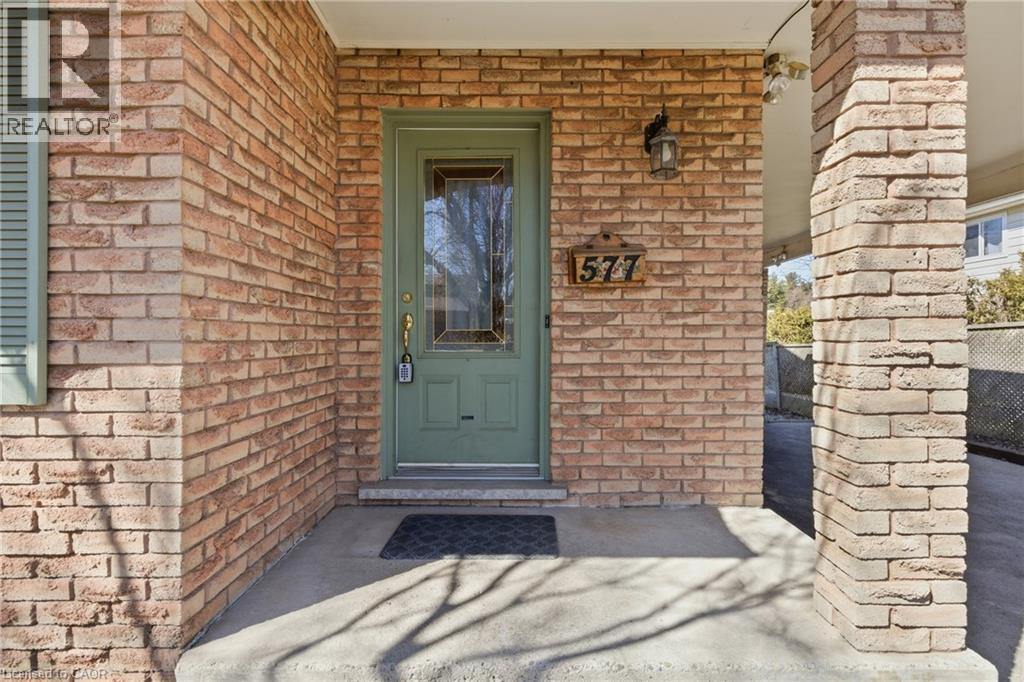 577 Tuscarora Road, Ancaster, Ontario  L9G 3N9 - Photo 4 - 40816717