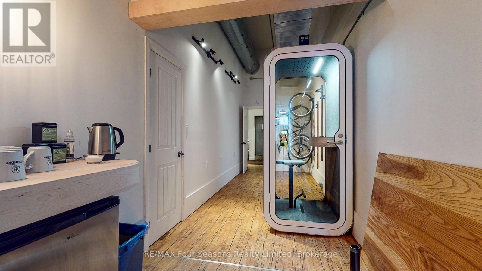 60, 62, 64 Hurontario Street, Collingwood, Ontario  L9Y 2L6 - Photo 13 - S12949914