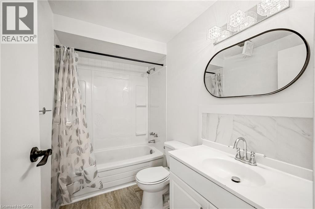 33 Rochelle Avenue Unit# 41, Hamilton, Ontario  L8W 1P9 - Photo 16 - 40804490