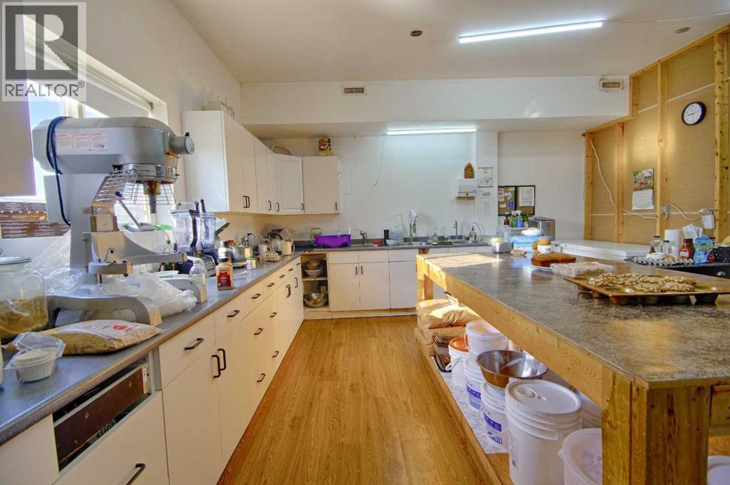 101 3 Street, Hays, Alberta  T0J 2S0 - Photo 8 - A2298518