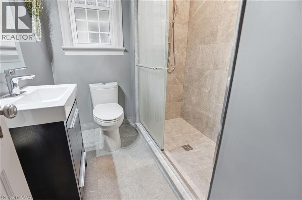 210 Vine Street, St. Catharines, Ontario  L2M 4S8 - Photo 18 - 40810341