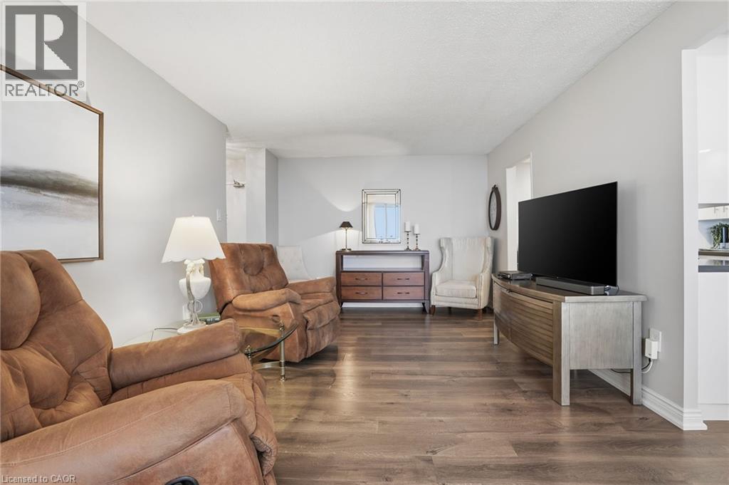 2055 Upper Middle Road Unit# 1405, Burlington, Ontario  L7P 3P4 - Photo 8 - 40814624