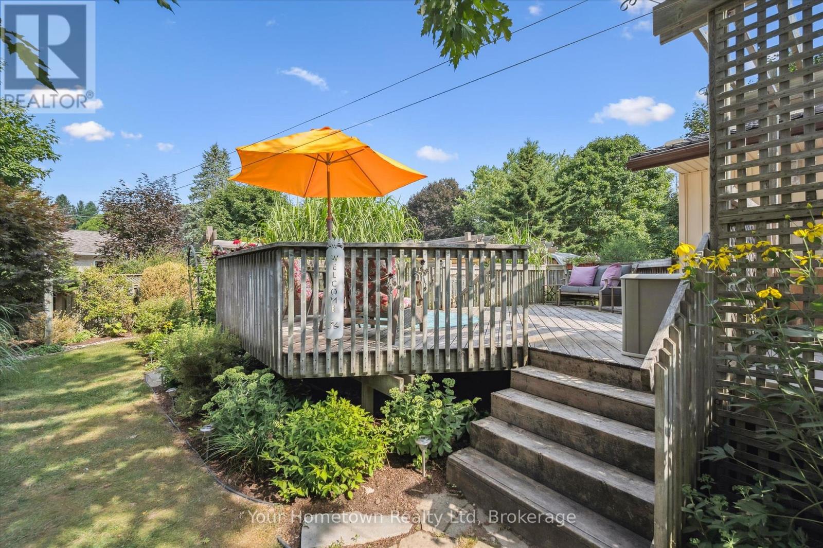 220 Colborne Street, Centre Wellington, Ontario  N0B 1S0 - Photo 37 - X12949654