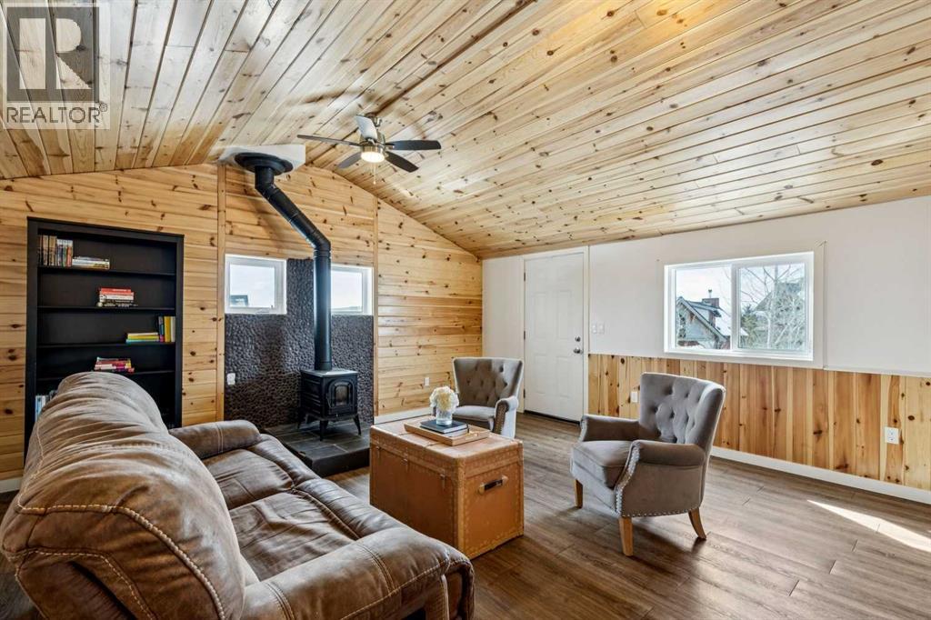 240 Cottageclub Crescent, Rural Rocky View County, Alberta T4C 1B1 - Photo 21 - A2298150