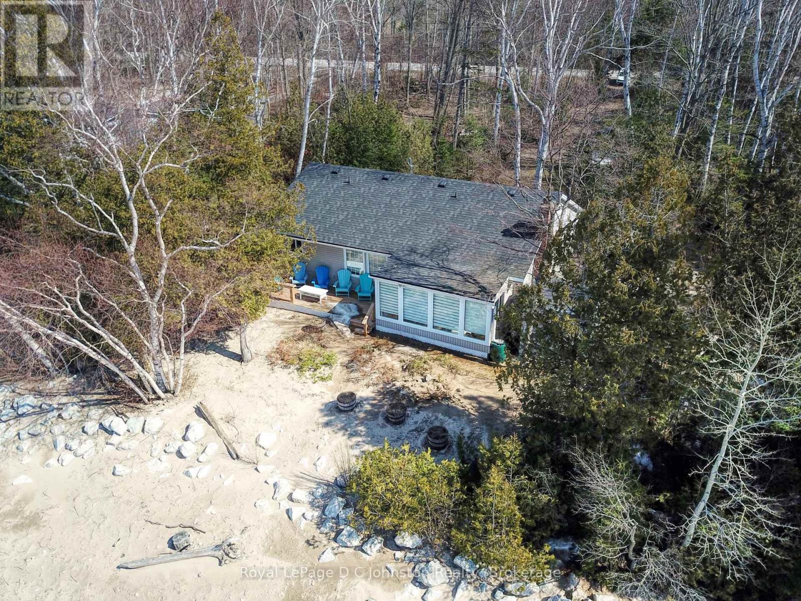 225 Bruce Road 13 Road, Native Leased Lands, Ontario  N0H 2L0 - Photo 2 - X12949746