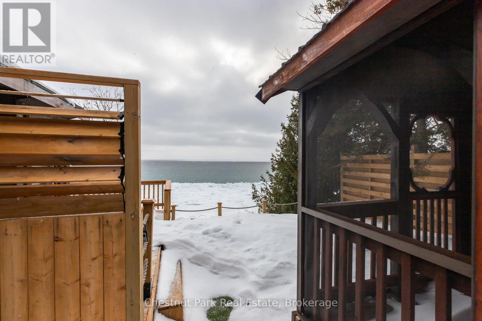 1132 Dyers Bay Road, Northern Bruce Peninsula, Ontario  N0H 1Z0 - Photo 13 - X12949770