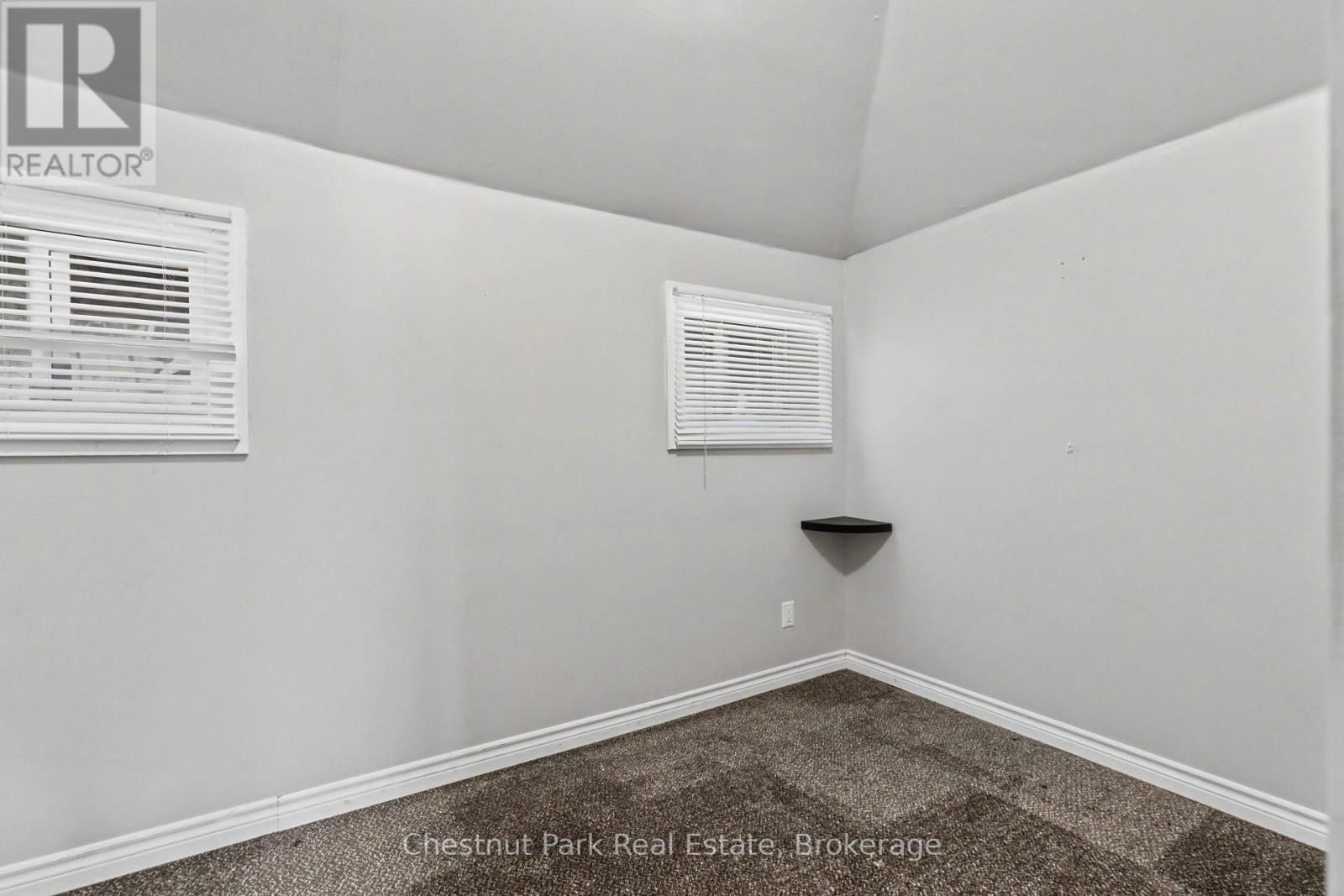 1132 Dyers Bay Road, Northern Bruce Peninsula, Ontario  N0H 1Z0 - Photo 37 - X12949770