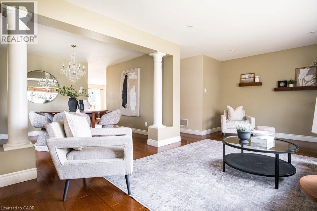 330 Strathcona Drive, Burlington, Ontario  L7L 2E3 - Photo 6 - 40817034