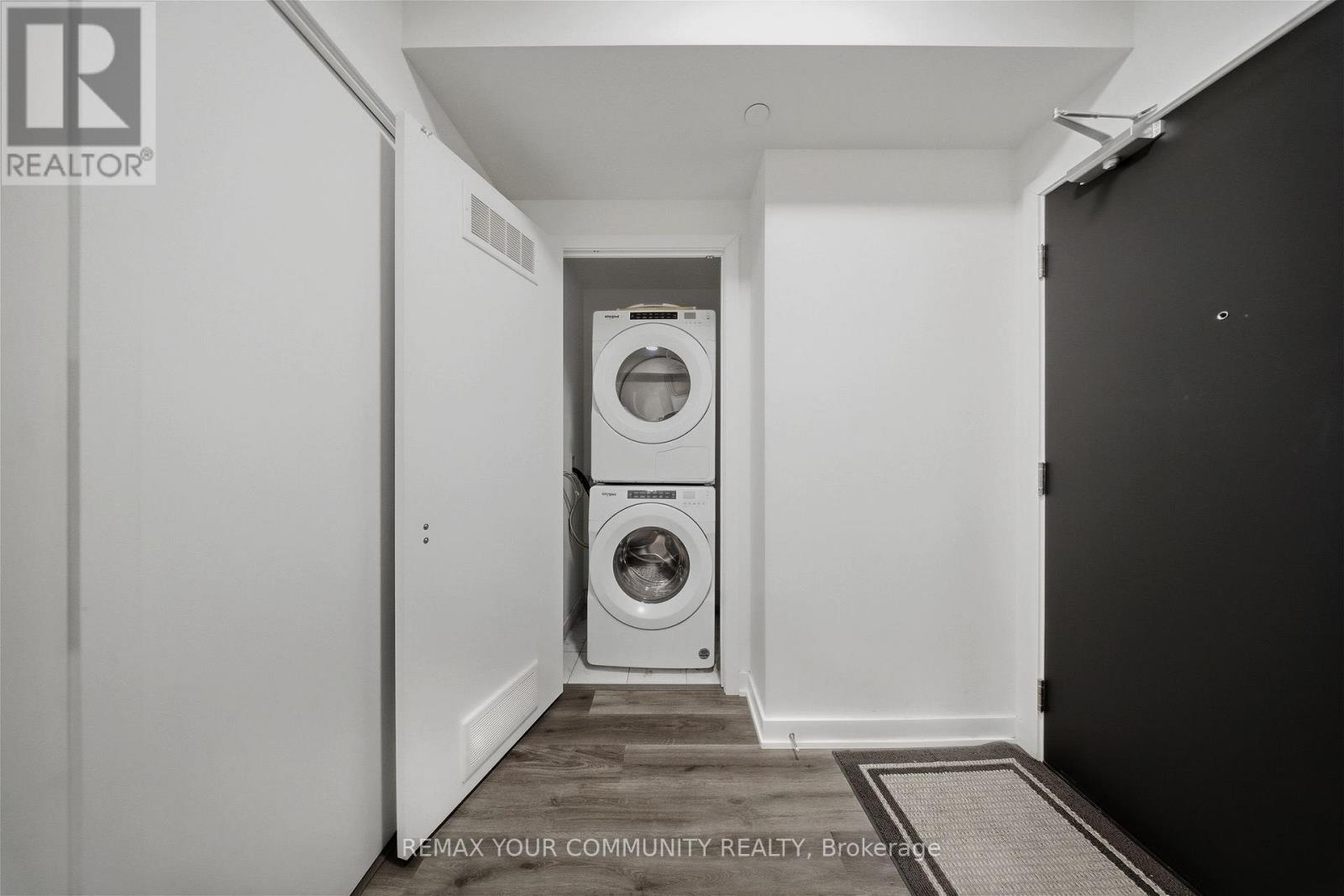 515 - 840 St. Clair Avenue W, Toronto, Ontario  M6C 0A4 - Photo 25 - C12949606