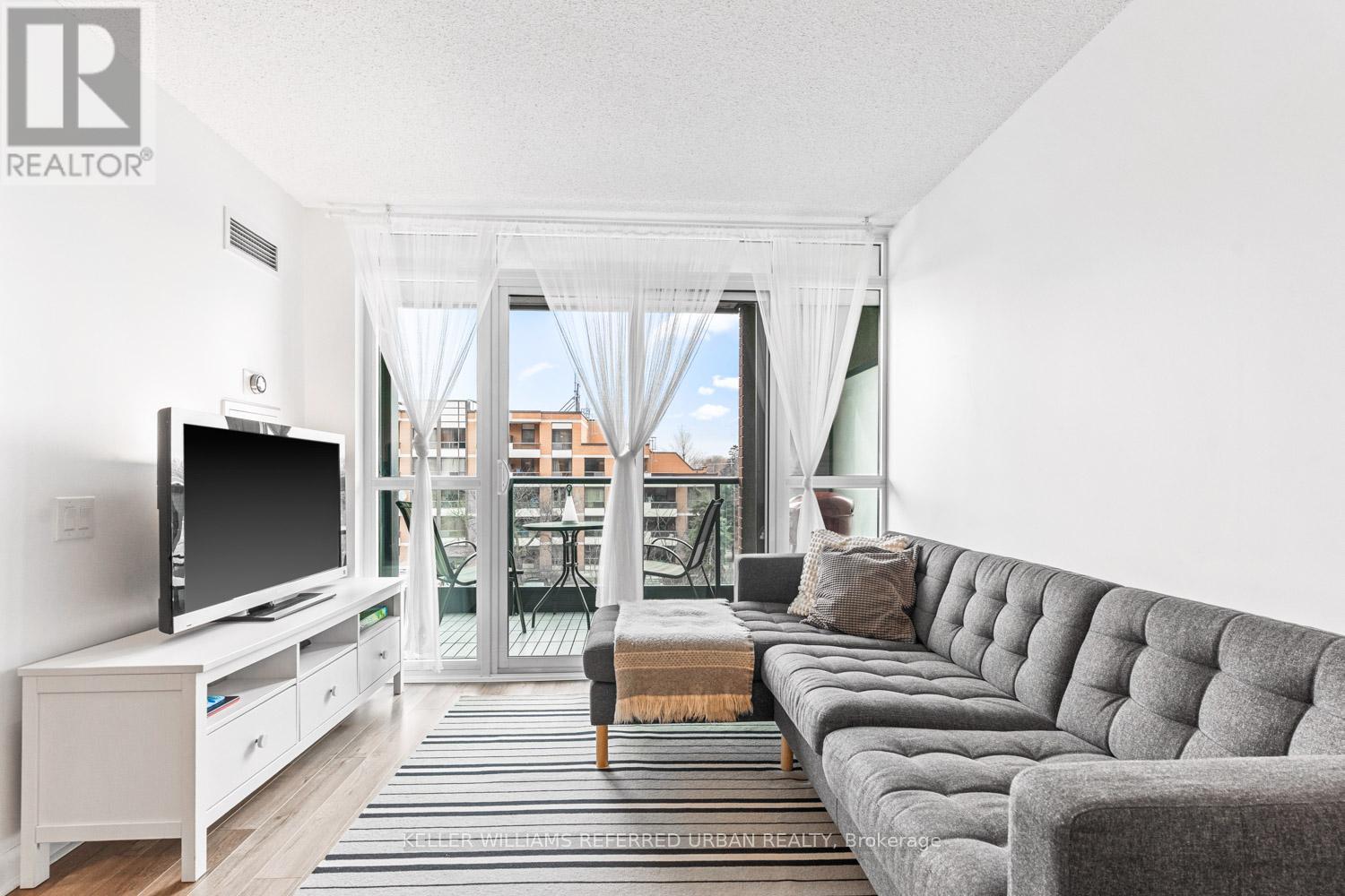 411 - 525 Wilson Avenue, Toronto, Ontario  M3H 0A7 - Photo 4 - C12949628