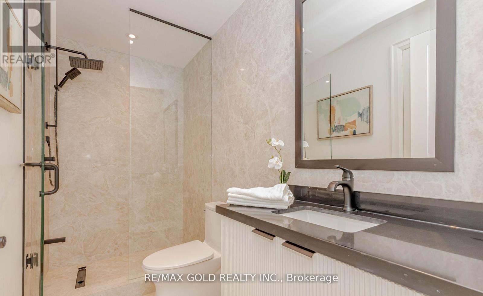 786 Euclid Avenue, Toronto, Ontario  M6G 2V4 - Photo 30 - C12949650