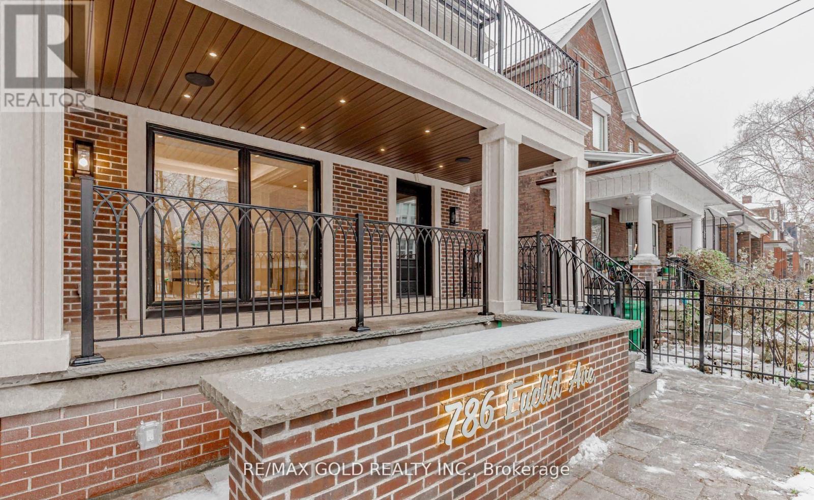 786 Euclid Avenue, Toronto, Ontario  M6G 2V4 - Photo 33 - C12949650