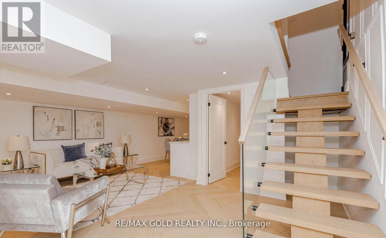 786 Euclid Avenue, Toronto, Ontario  M6G 2V4 - Photo 35 - C12949650