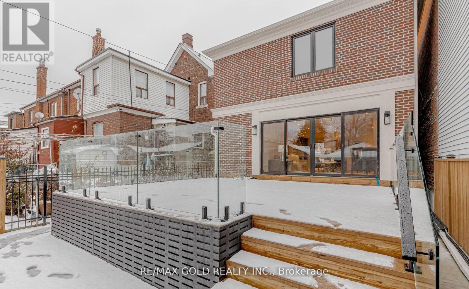 786 Euclid Avenue, Toronto, Ontario  M6G 2V4 - Photo 48 - C12949650