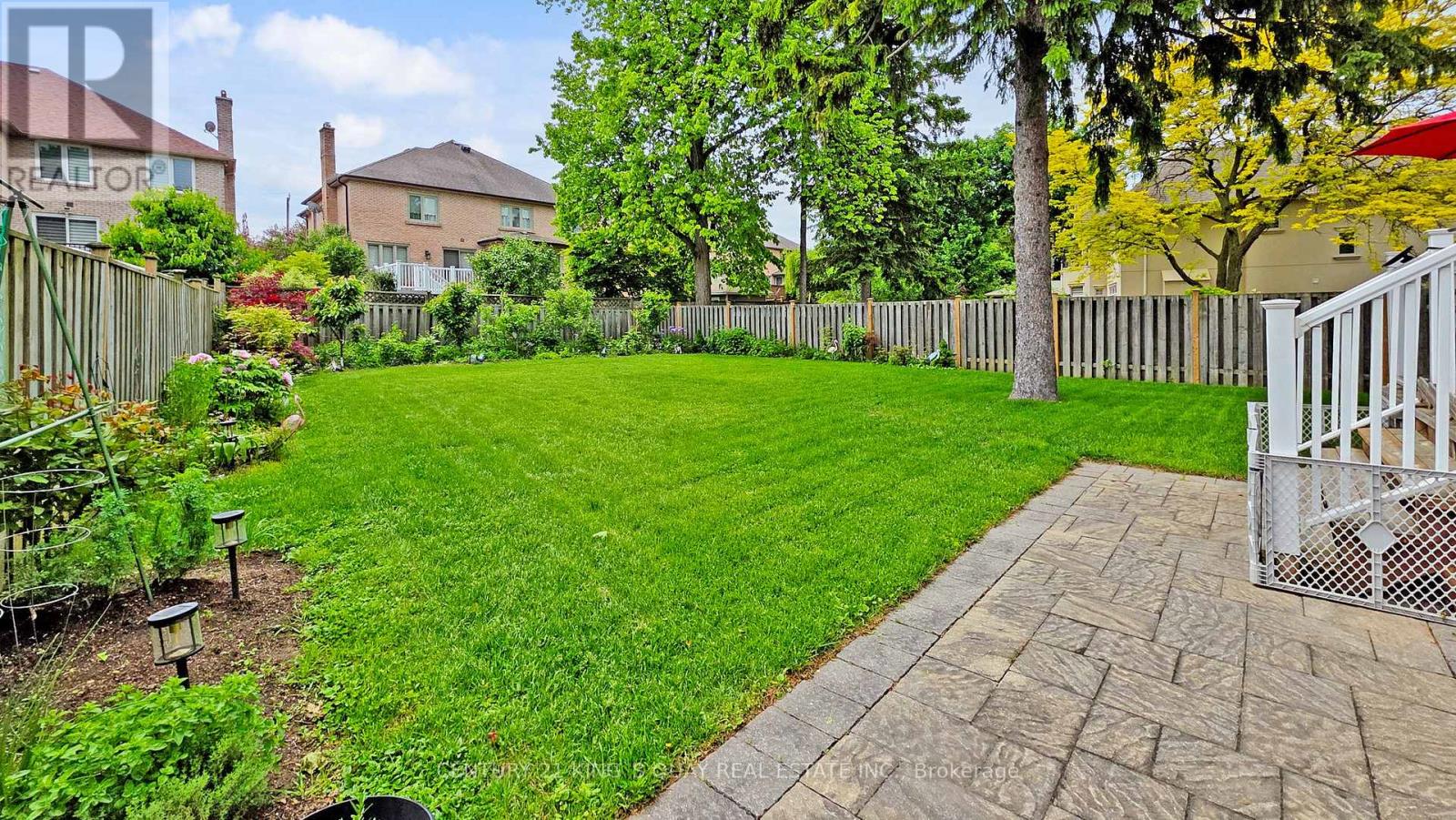 177 Newton Drive, Toronto, Ontario  M2M 2N6 - Photo 3 - C12949760