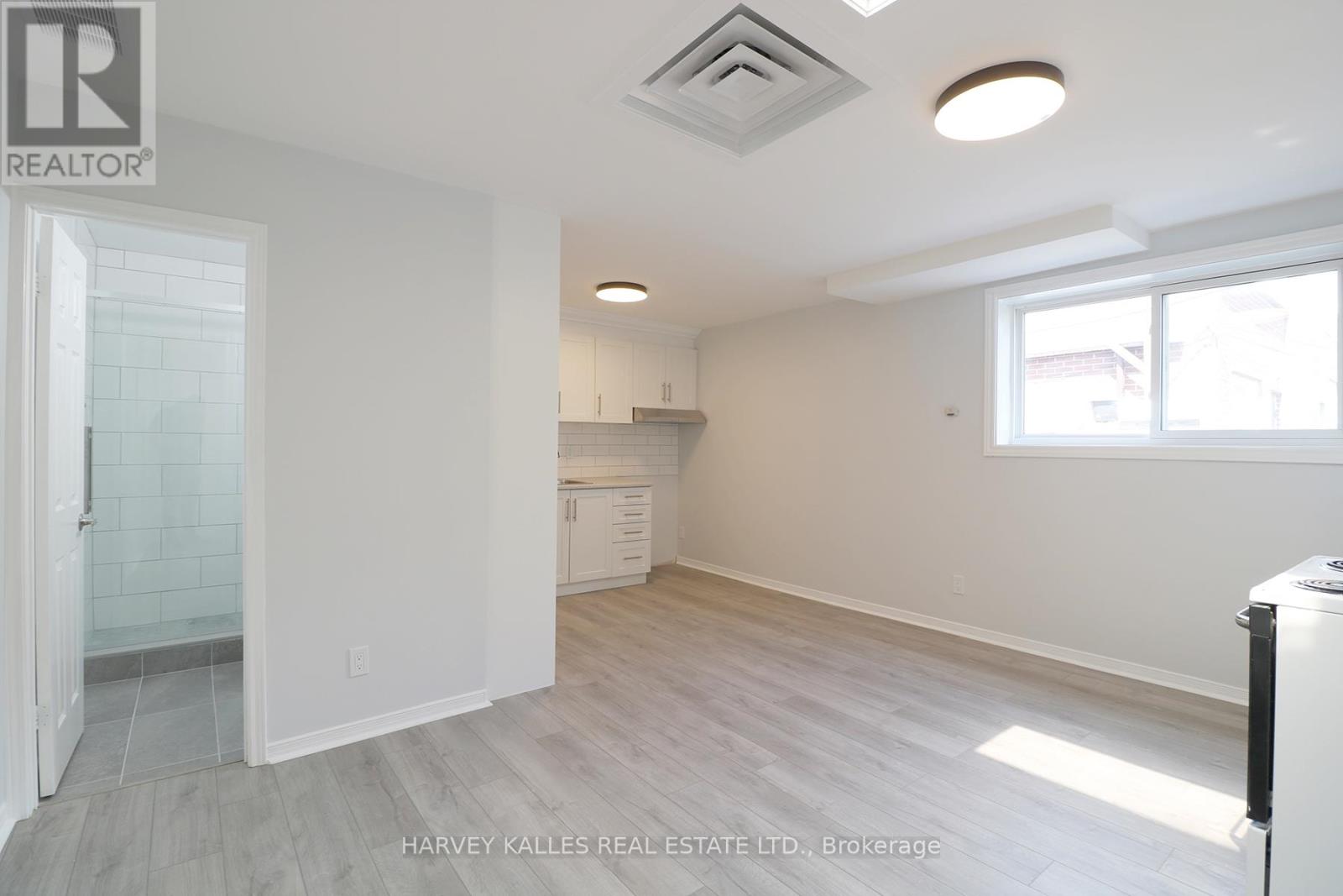 C - 201 Augusta Avenue, Toronto, Ontario  M5T 2L4 - Photo 8 - C12949780