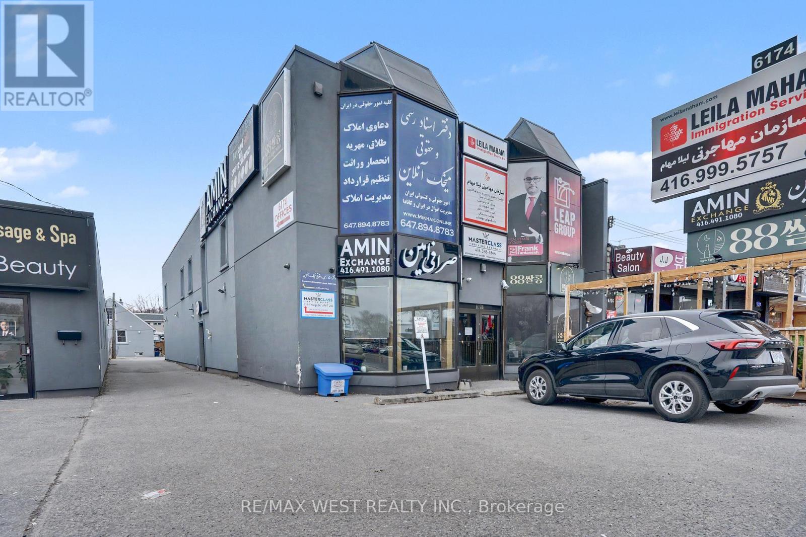 202 - 6174 Yonge Street, Toronto, Ontario  M2M 3X1 - Photo 1 - C12949880
