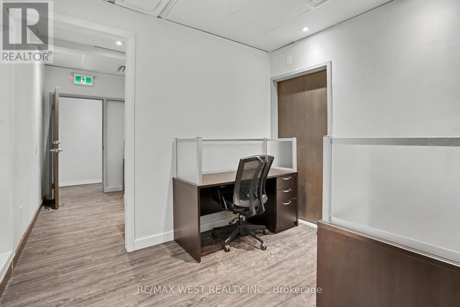 204 - 6174 Yonge Street, Toronto, Ontario  M2M 3X1 - Photo 9 - C12949894