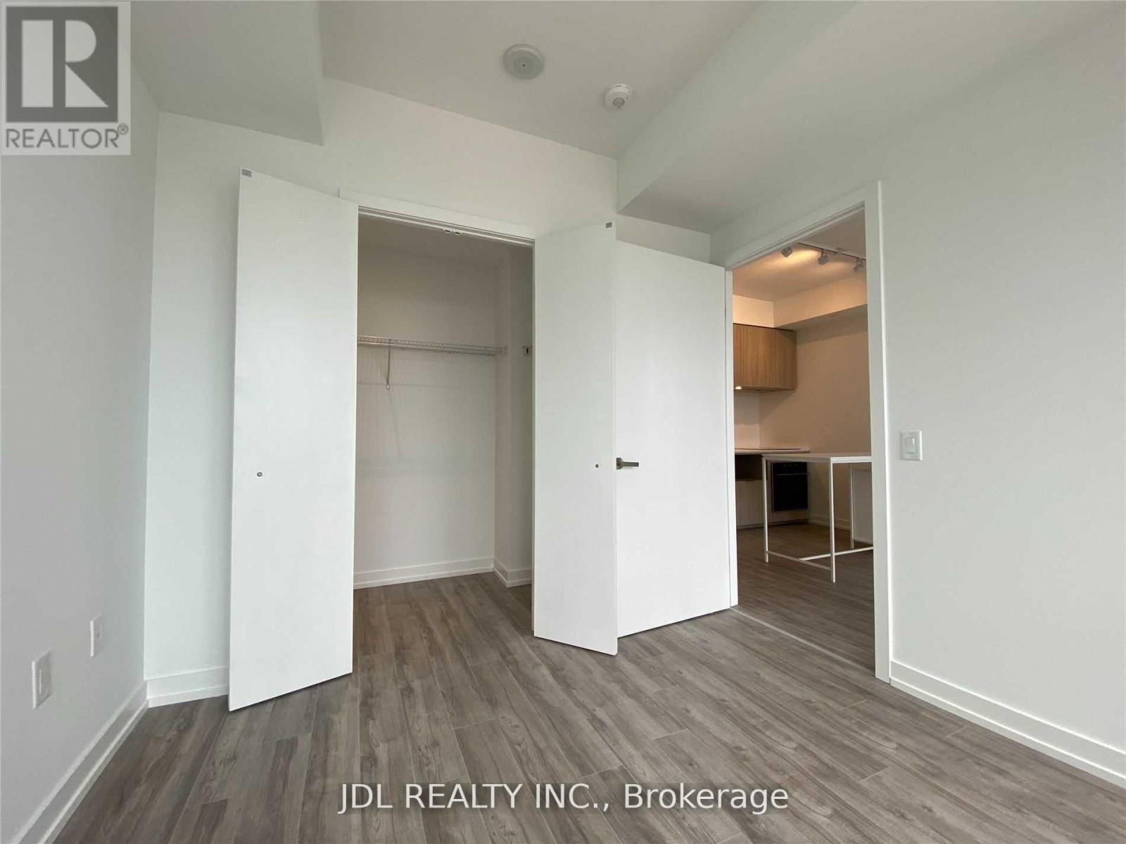 2603 - 77 Shuter Street, Toronto, Ontario  M5B 0B8 - Photo 8 - C12949902