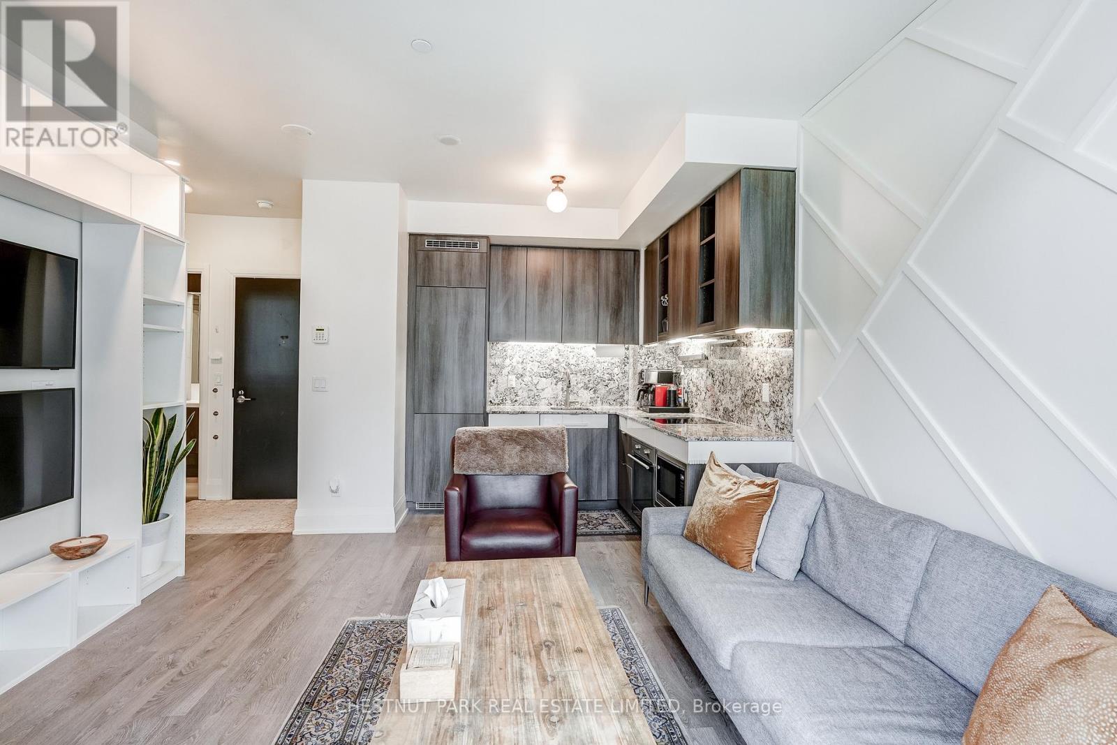 1508 - 101 Erskine Ave, Toronto, Ontario  M4P 0C5 - Photo 3 - C12949990