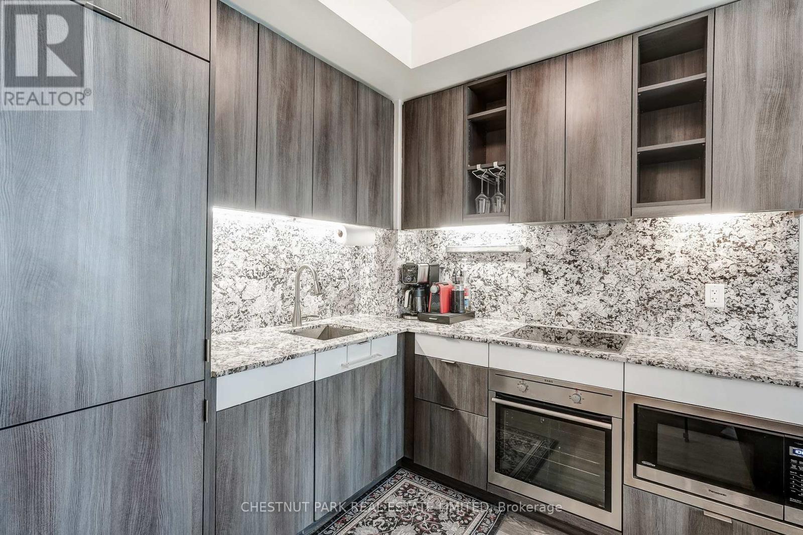 1508 - 101 Erskine Ave, Toronto, Ontario  M4P 0C5 - Photo 4 - C12949990