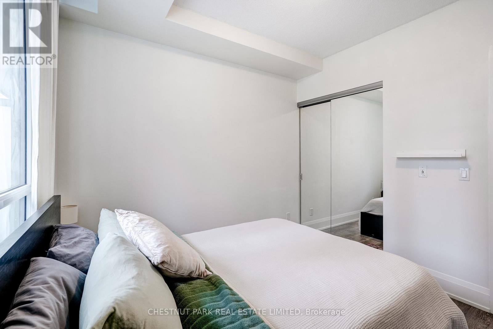 1508 - 101 Erskine Ave, Toronto, Ontario  M4P 0C5 - Photo 8 - C12949990