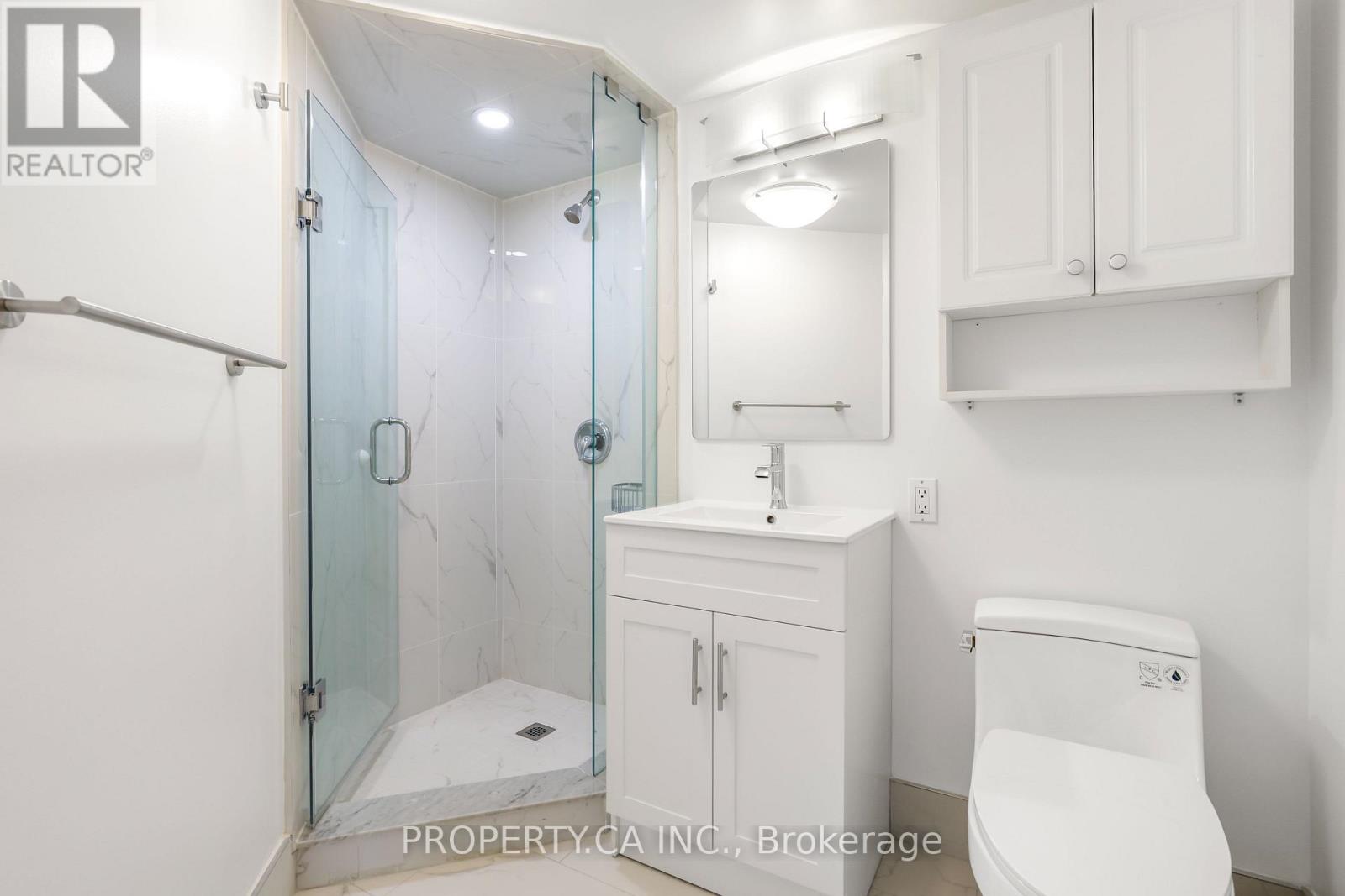 2204 - 1001 Bay Street, Toronto, Ontario  M5S 3A6 - Photo 21 - C12950004