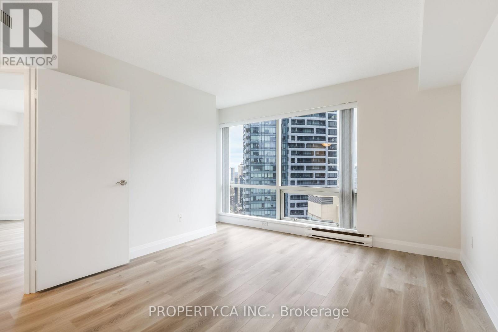 2204 - 1001 Bay Street, Toronto, Ontario  M5S 3A6 - Photo 28 - C12950004