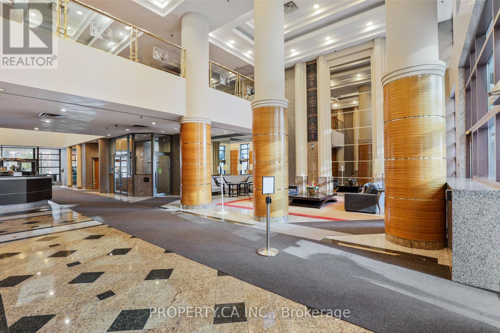 2204 - 1001 Bay Street, Toronto, Ontario  M5S 3A6 - Photo 3 - C12950004