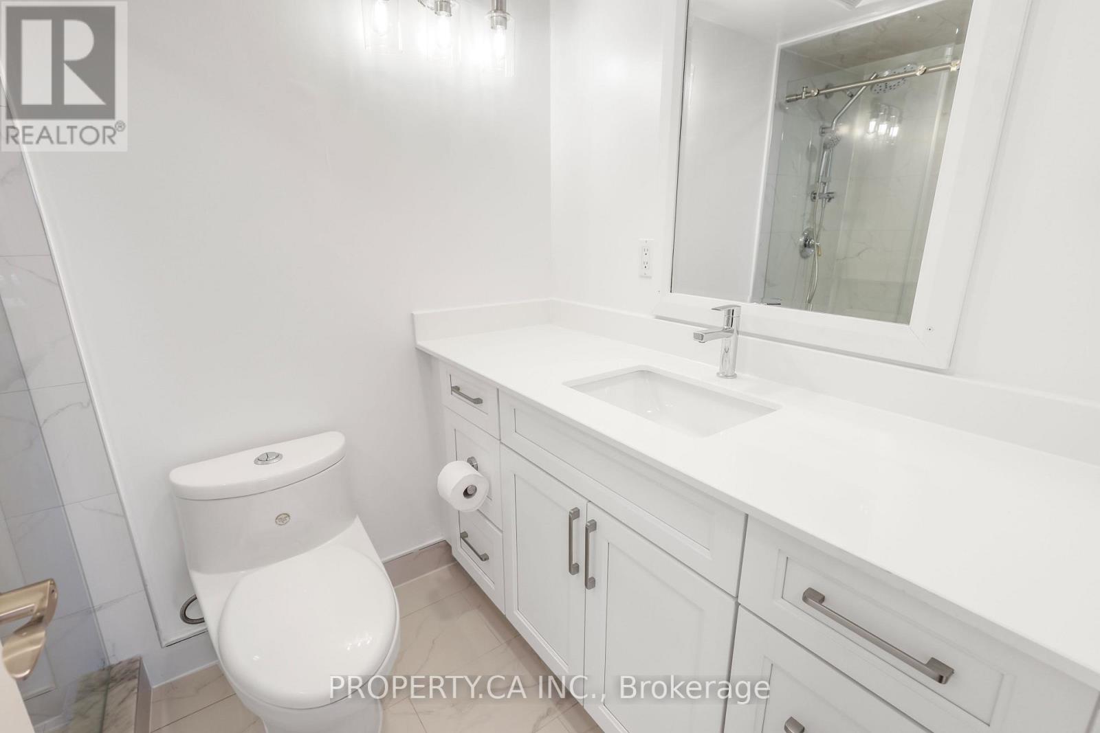 2204 - 1001 Bay Street, Toronto, Ontario  M5S 3A6 - Photo 30 - C12950004