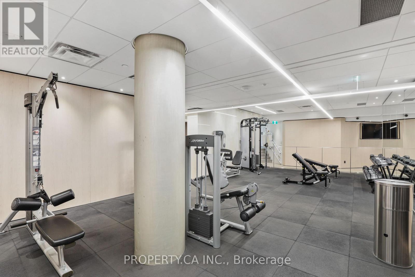 2204 - 1001 Bay Street, Toronto, Ontario  M5S 3A6 - Photo 35 - C12950004