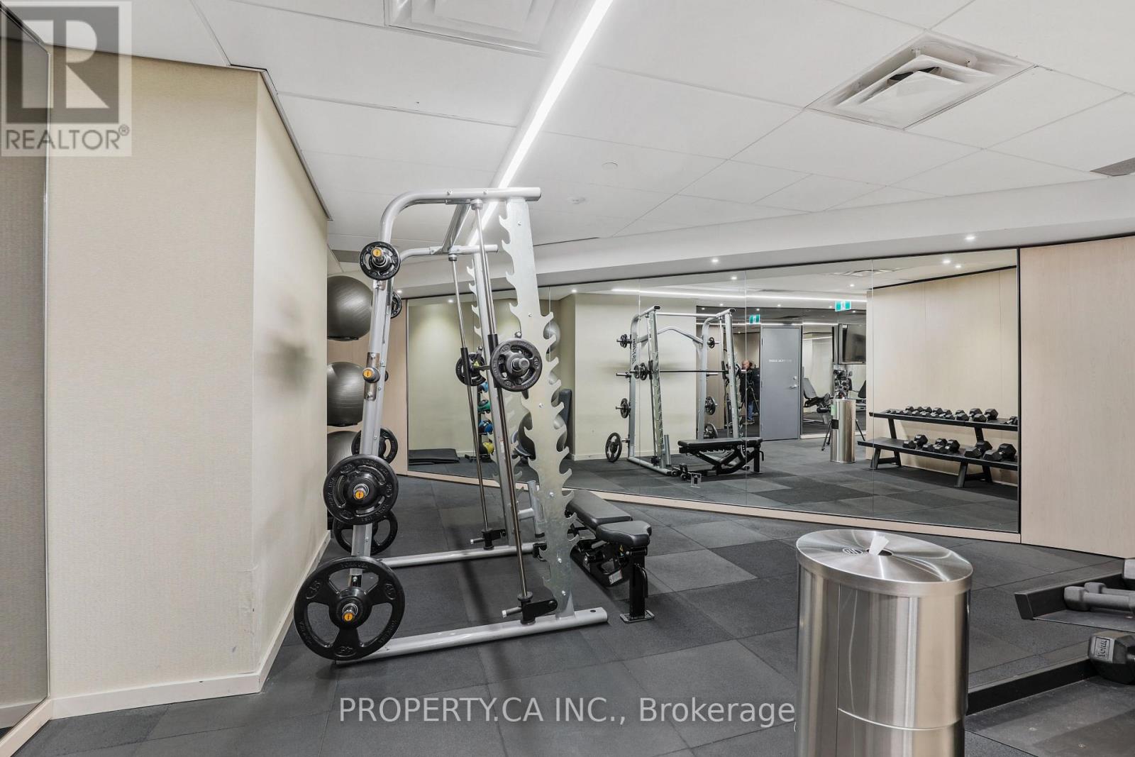 2204 - 1001 Bay Street, Toronto, Ontario  M5S 3A6 - Photo 36 - C12950004