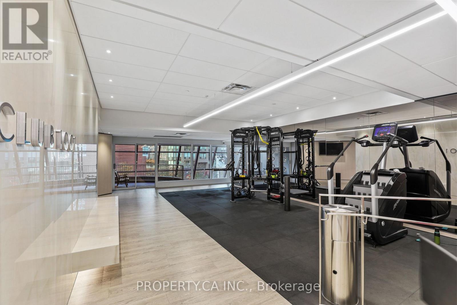 2204 - 1001 Bay Street, Toronto, Ontario  M5S 3A6 - Photo 37 - C12950004