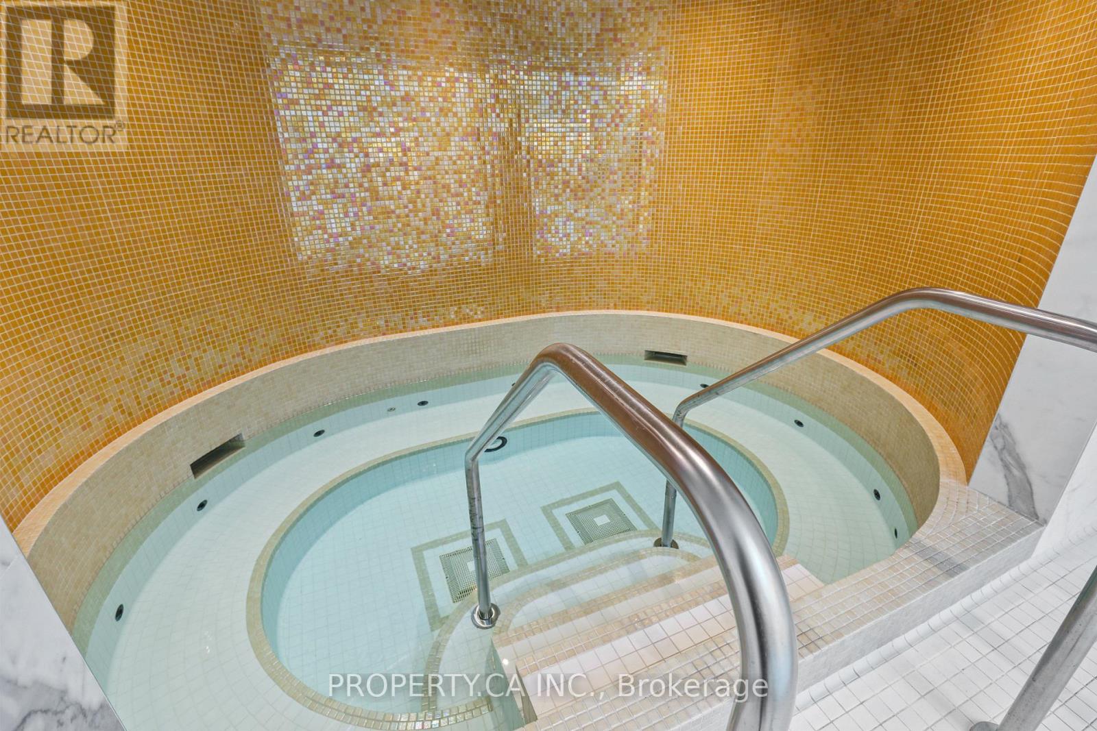 2204 - 1001 Bay Street, Toronto, Ontario  M5S 3A6 - Photo 41 - C12950004