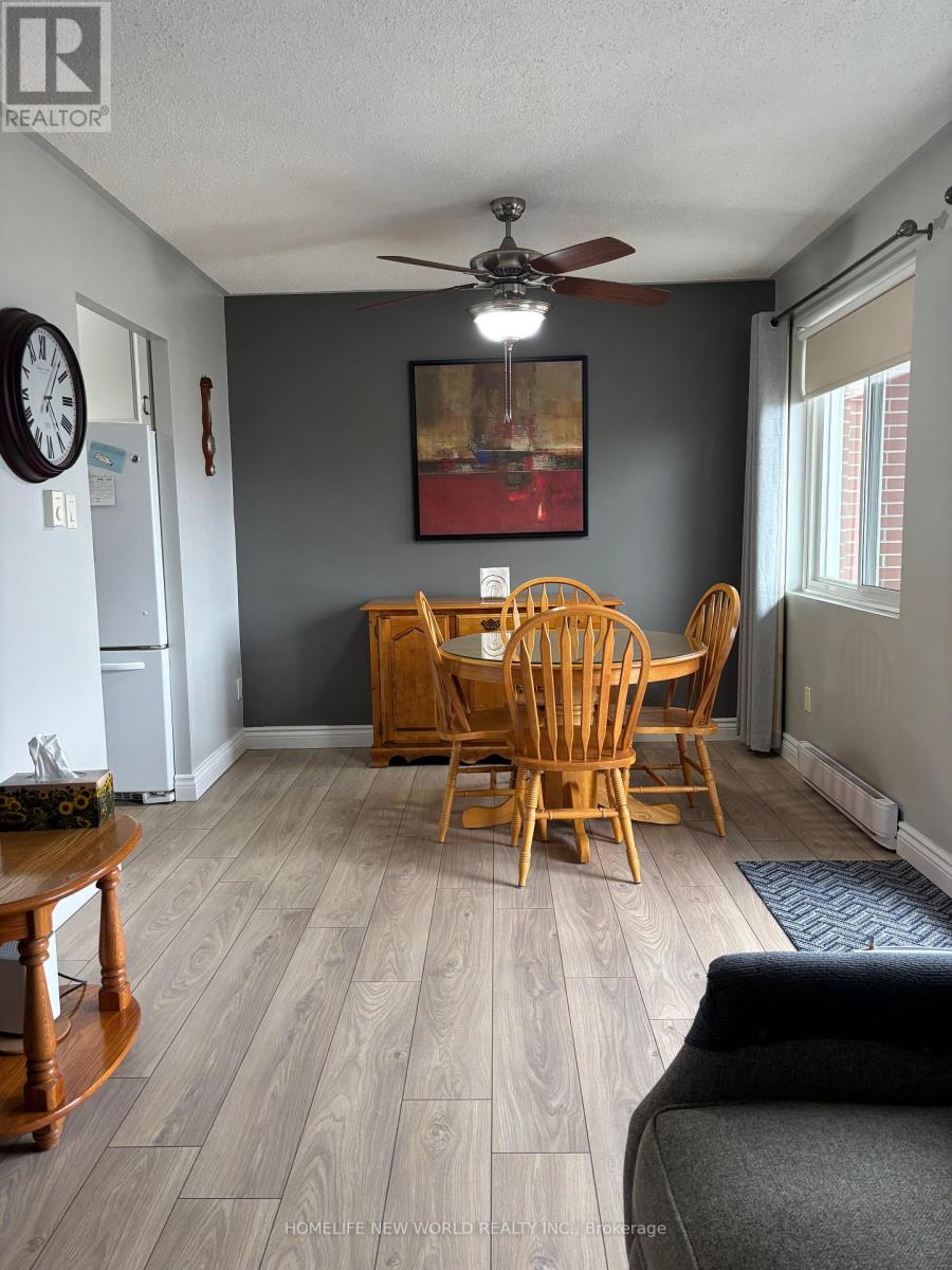 402 - 131 Taunton Road E, Oshawa, Ontario  L1G 3T8 - Photo 3 - E12949576