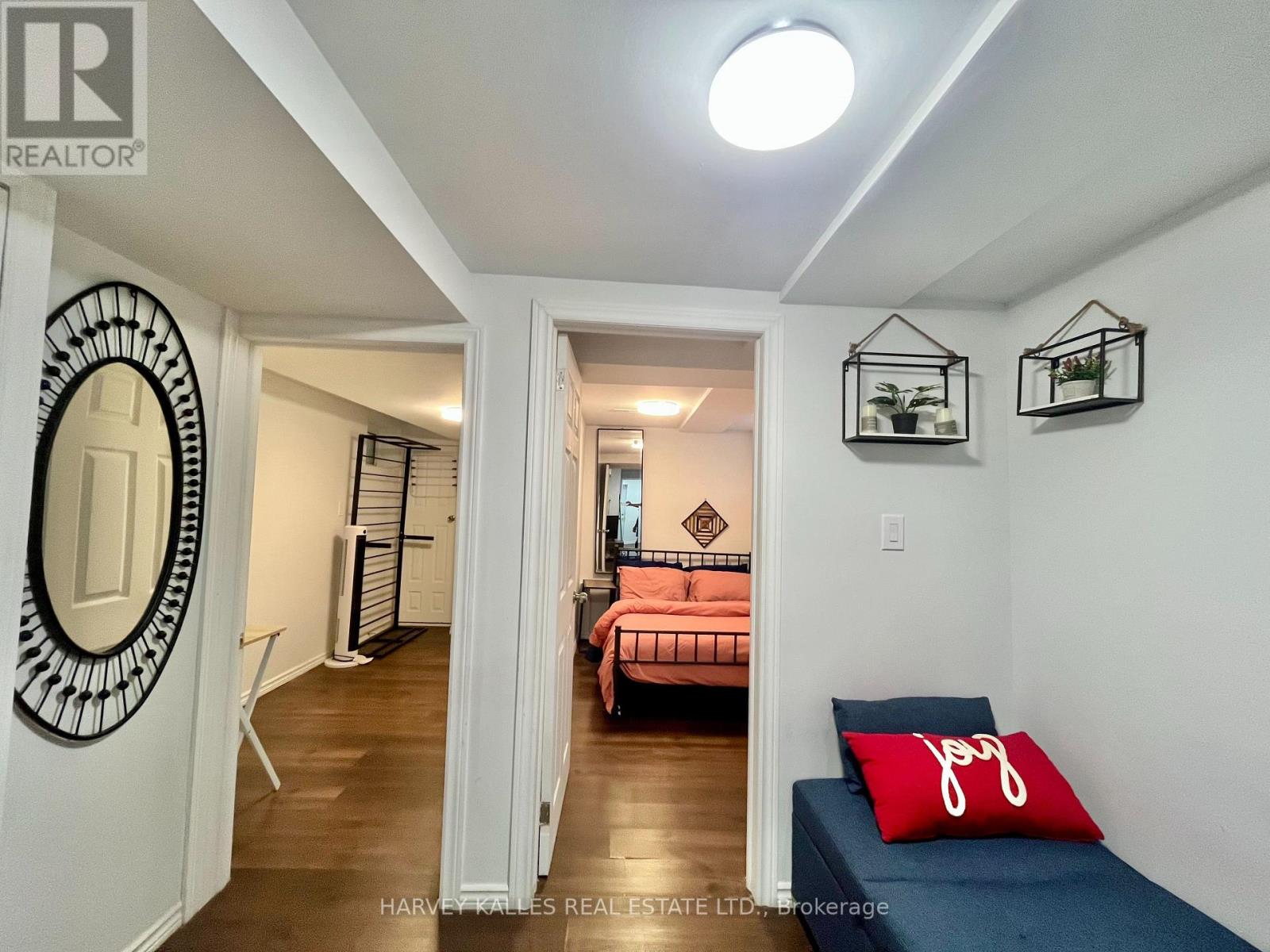 26 Leyton Avenue, Toronto, Ontario  M1L 3T4 - Photo 42 - E12949632