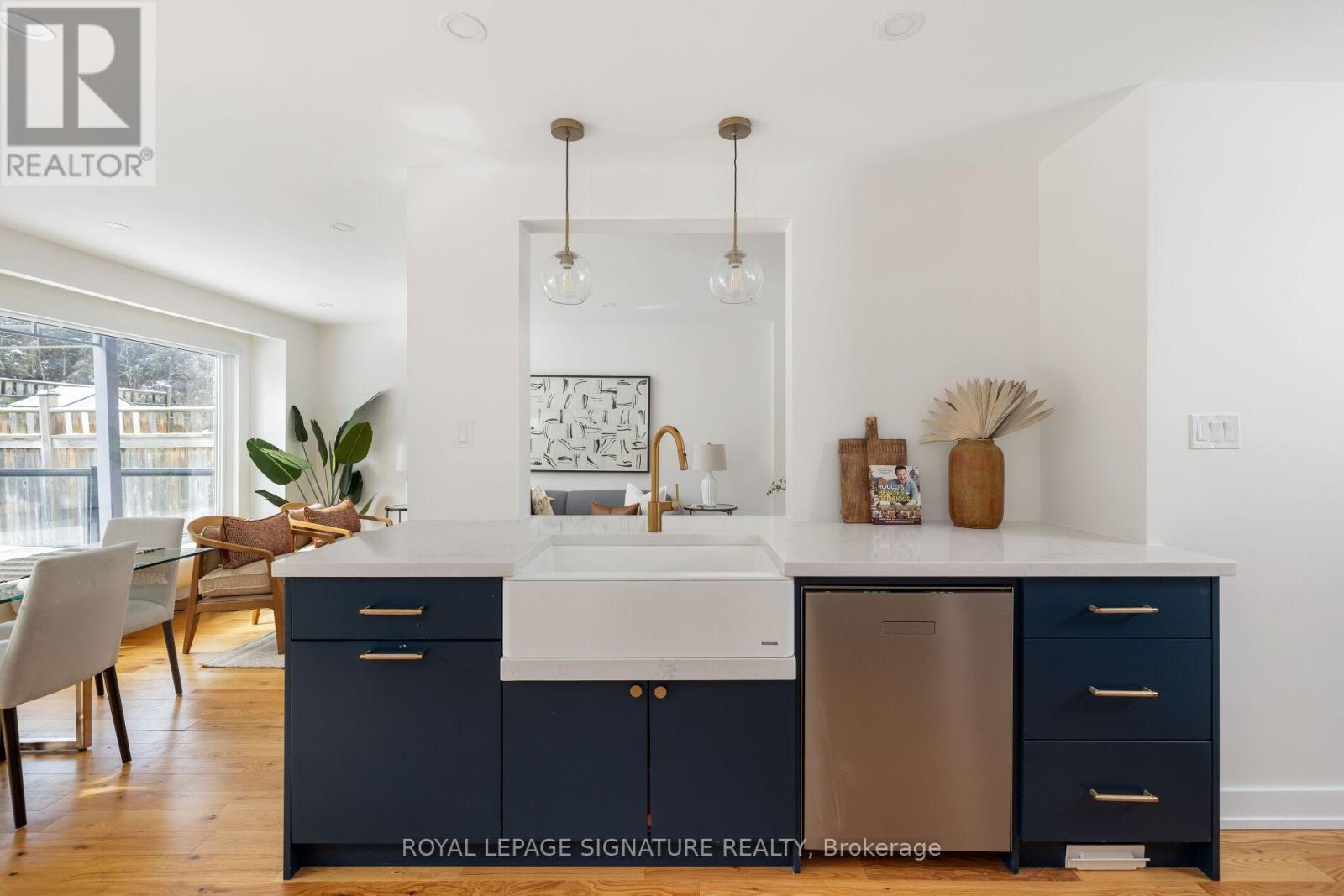 567 Downland Drive, Pickering, Ontario  L1W 3B1 - Photo 11 - E12949714