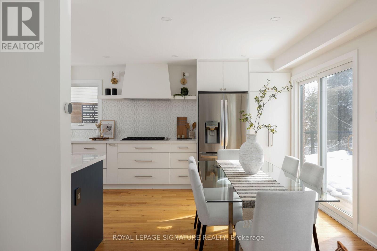 567 Downland Drive, Pickering, Ontario  L1W 3B1 - Photo 13 - E12949714