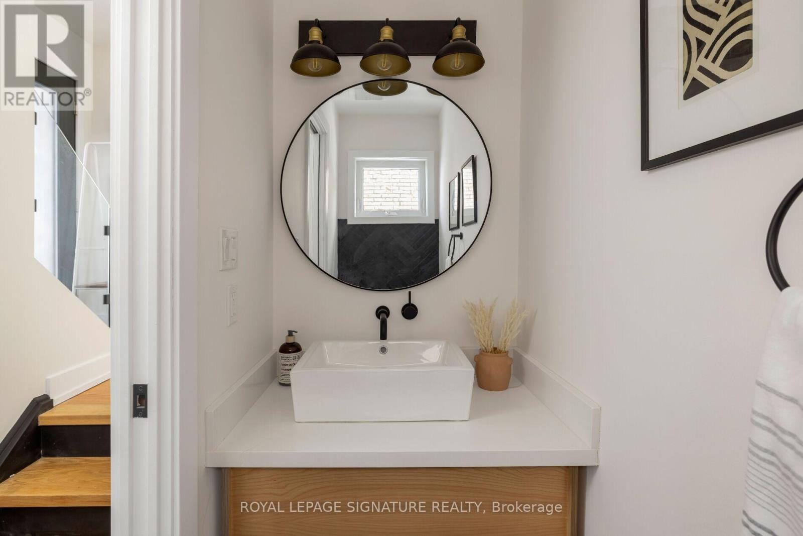 567 Downland Drive, Pickering, Ontario  L1W 3B1 - Photo 20 - E12949714